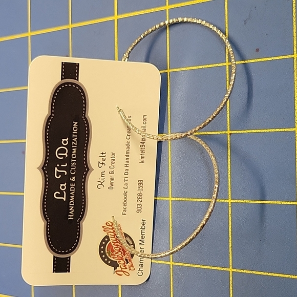 Silver Tone  Hoops 2" Pierce Earrings - Picture 1 of 2